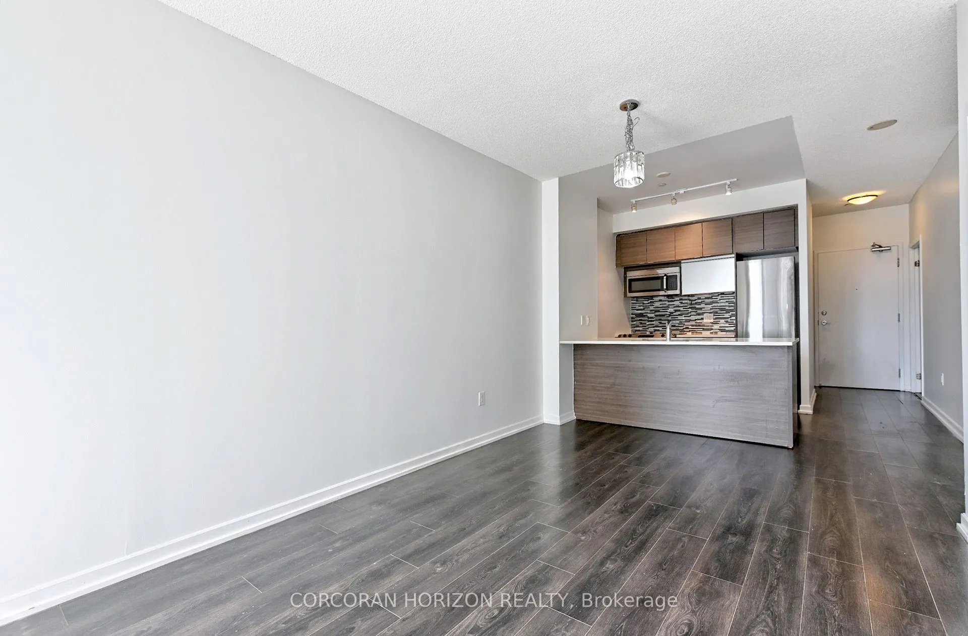 62 Forest Manor Road, #413
