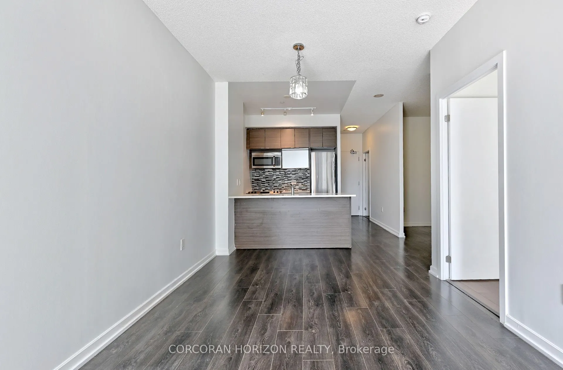 62 Forest Manor Road, #413