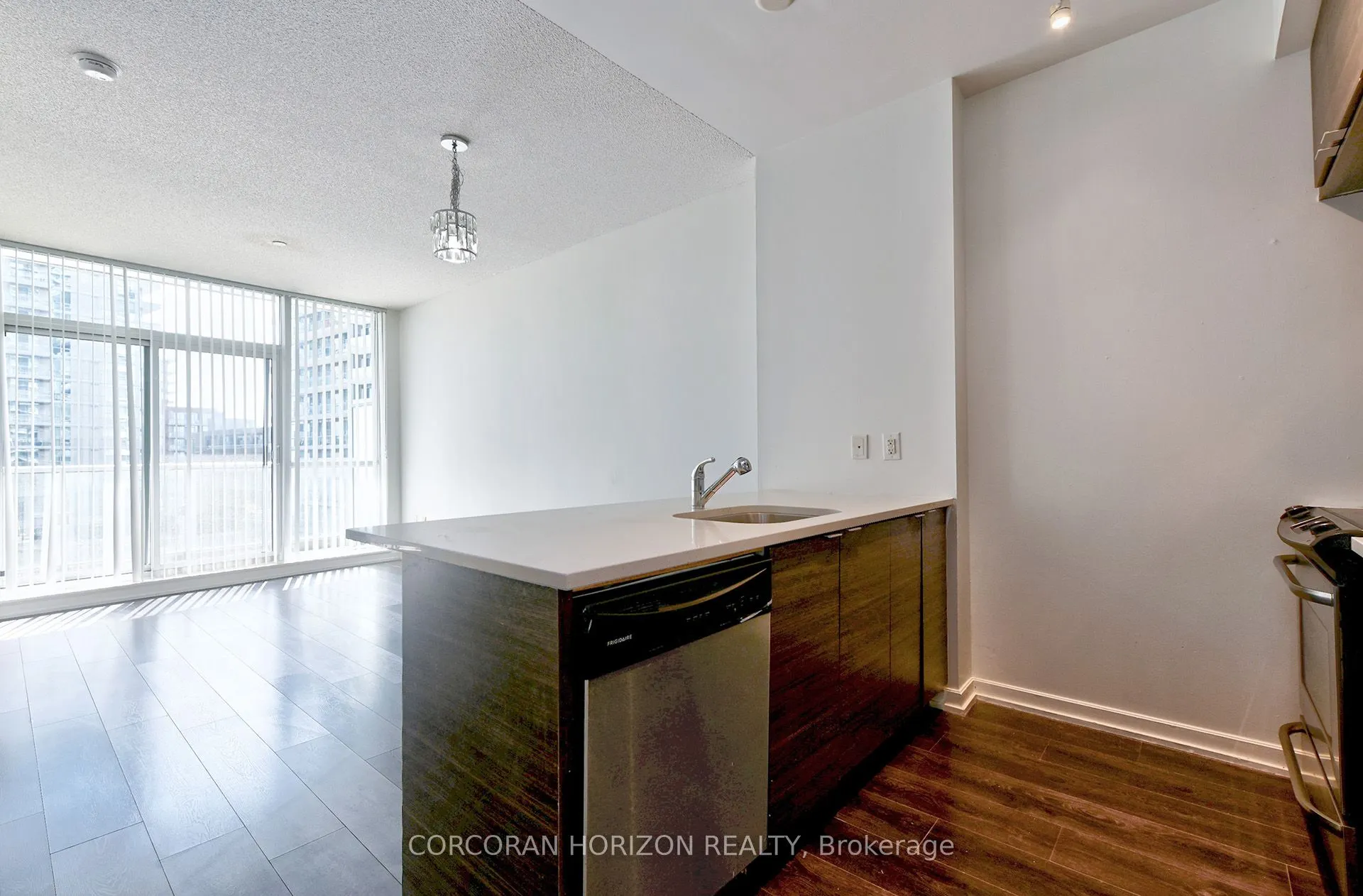 62 Forest Manor Road, #413