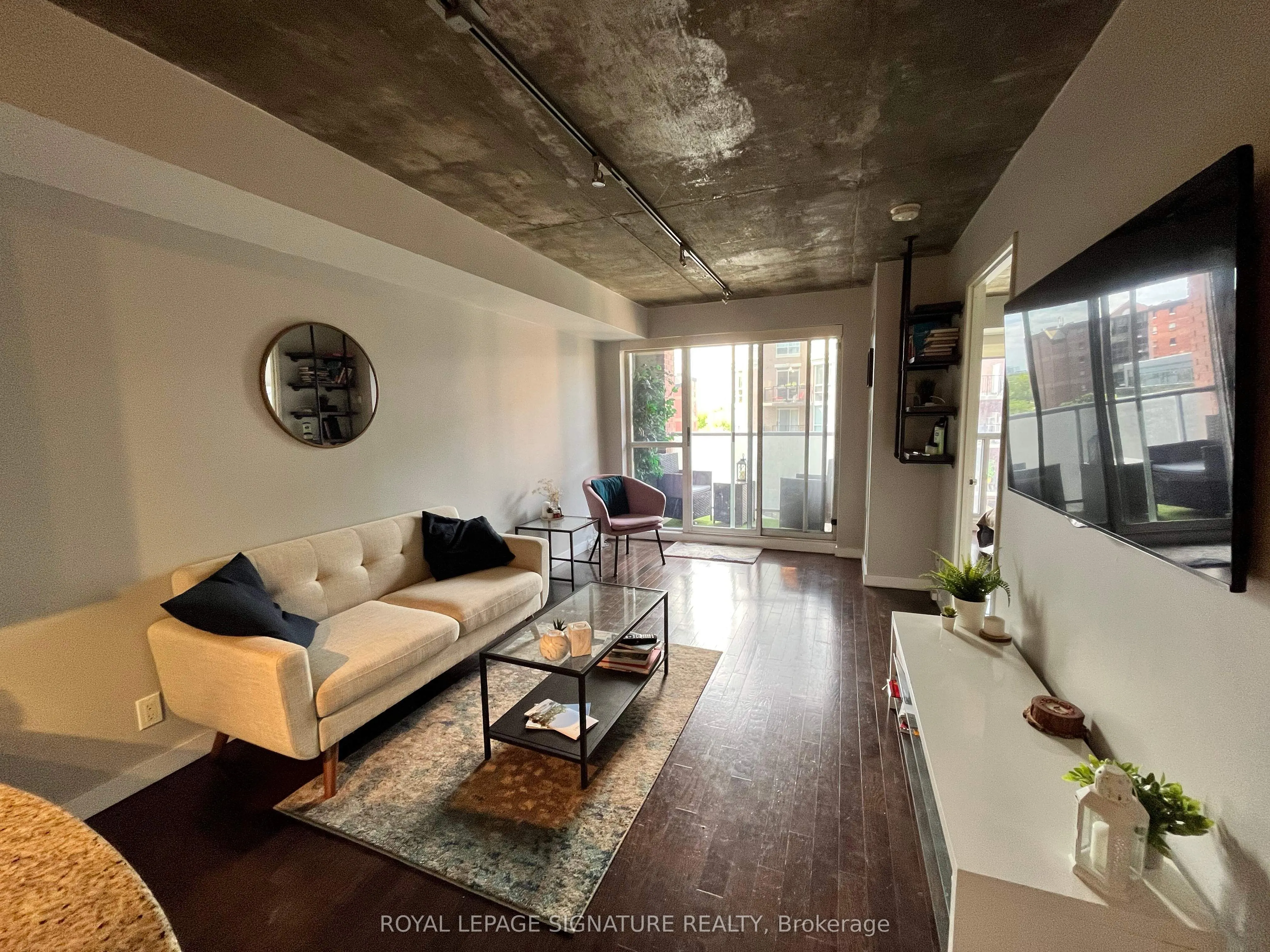 1005 King Street W, #610