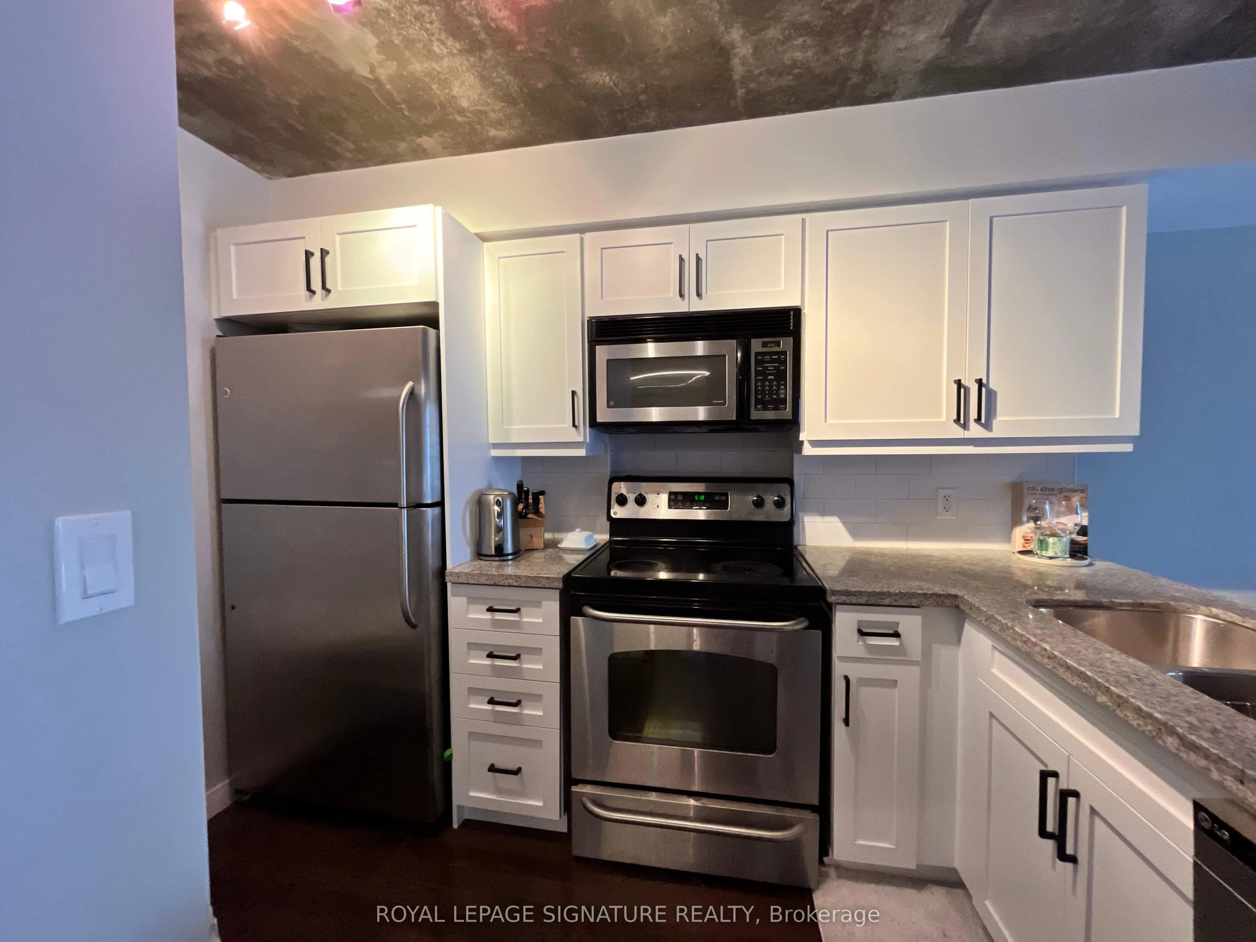 1005 King Street W, #610