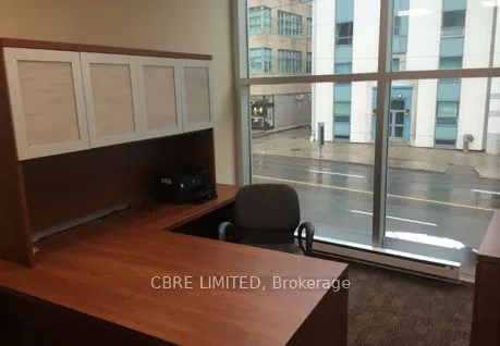 181 Eglinton Avenue E, #304