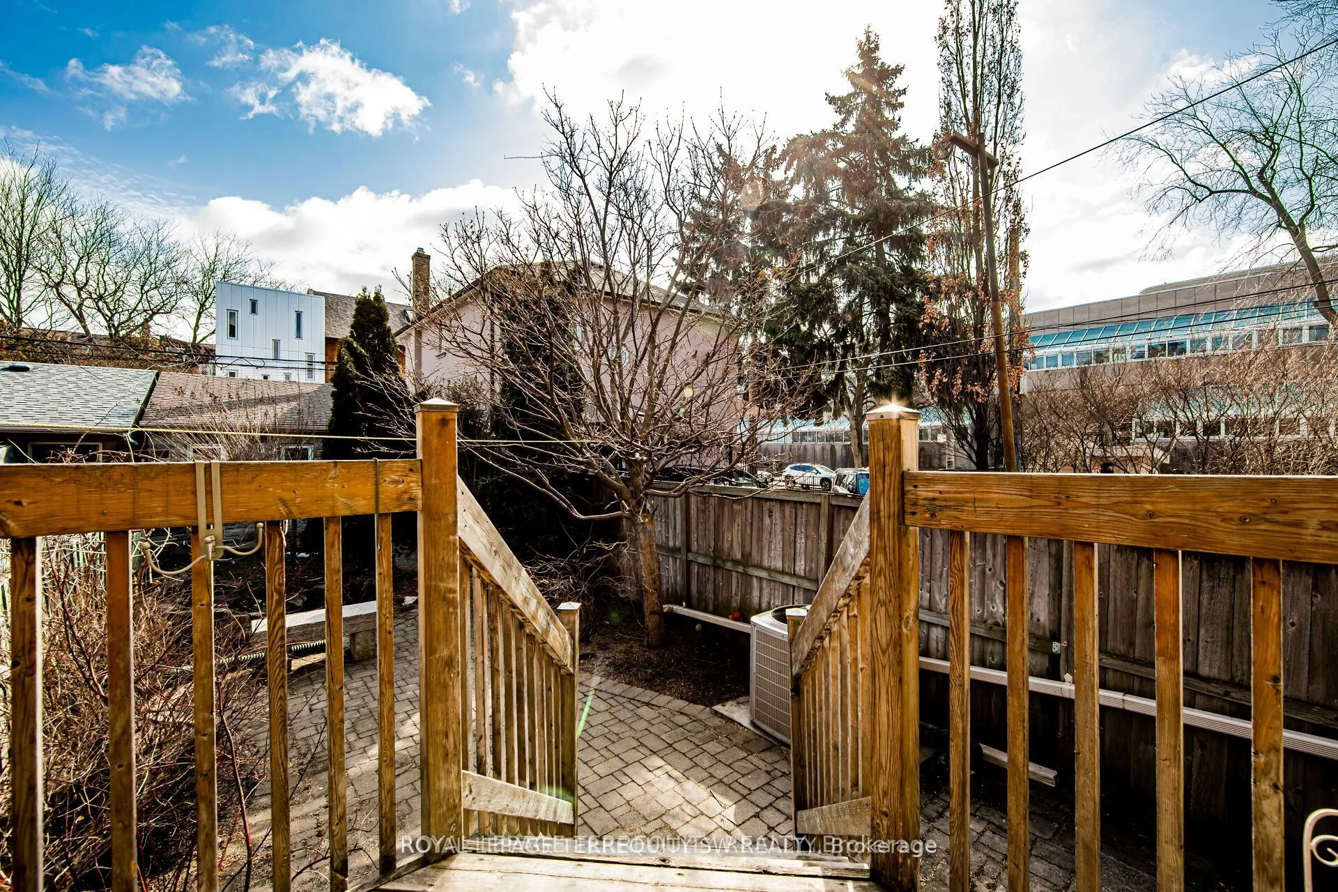 329 Lippincott Street