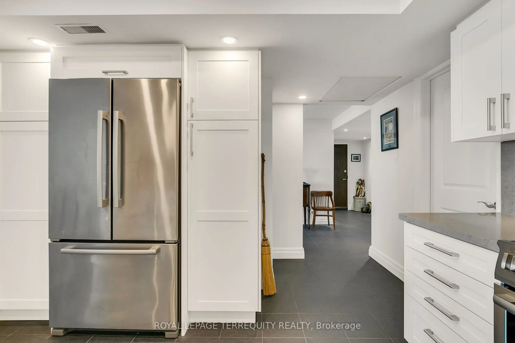 55 Harbour Square, #2311