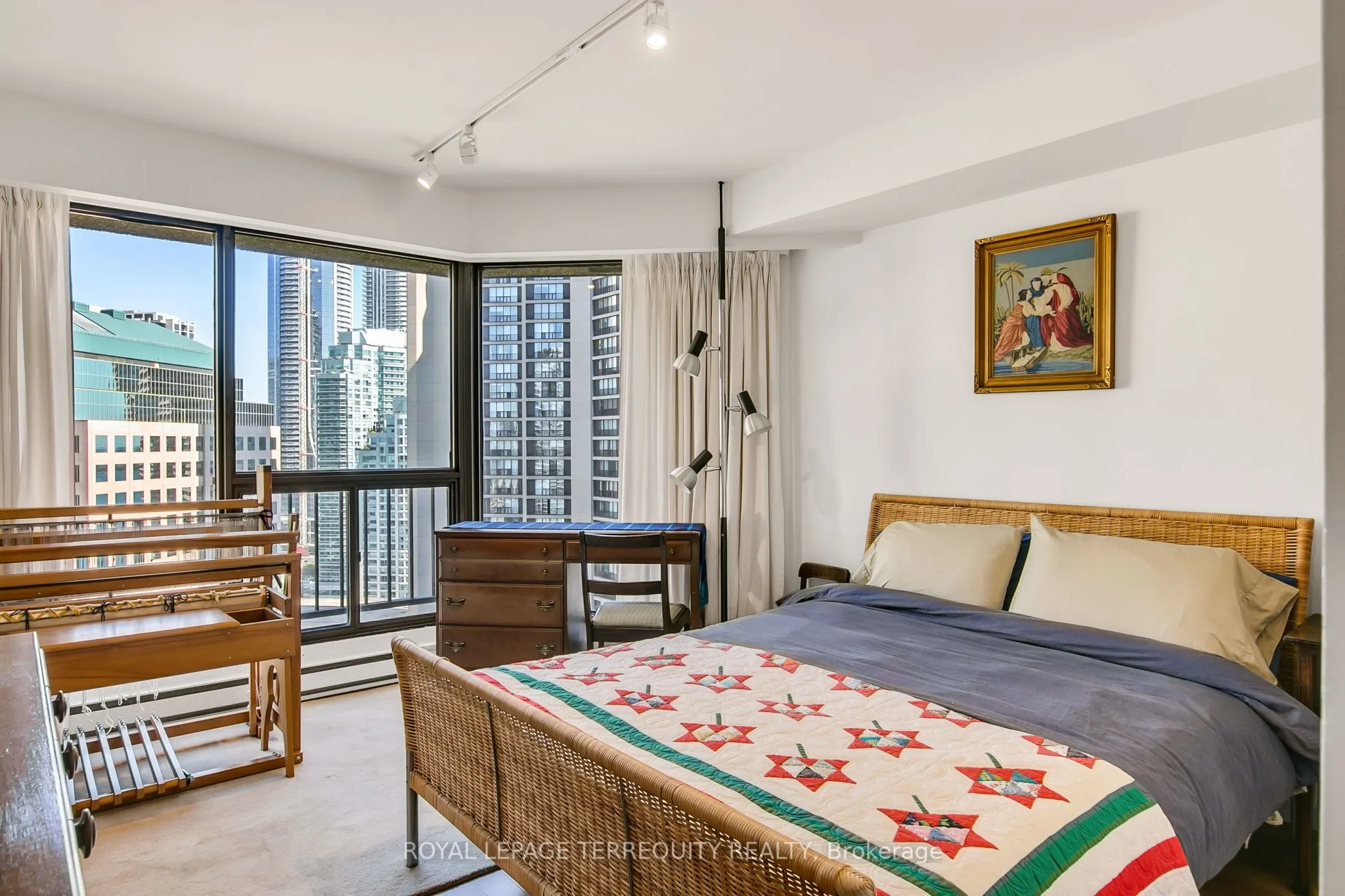55 Harbour Square, #2311