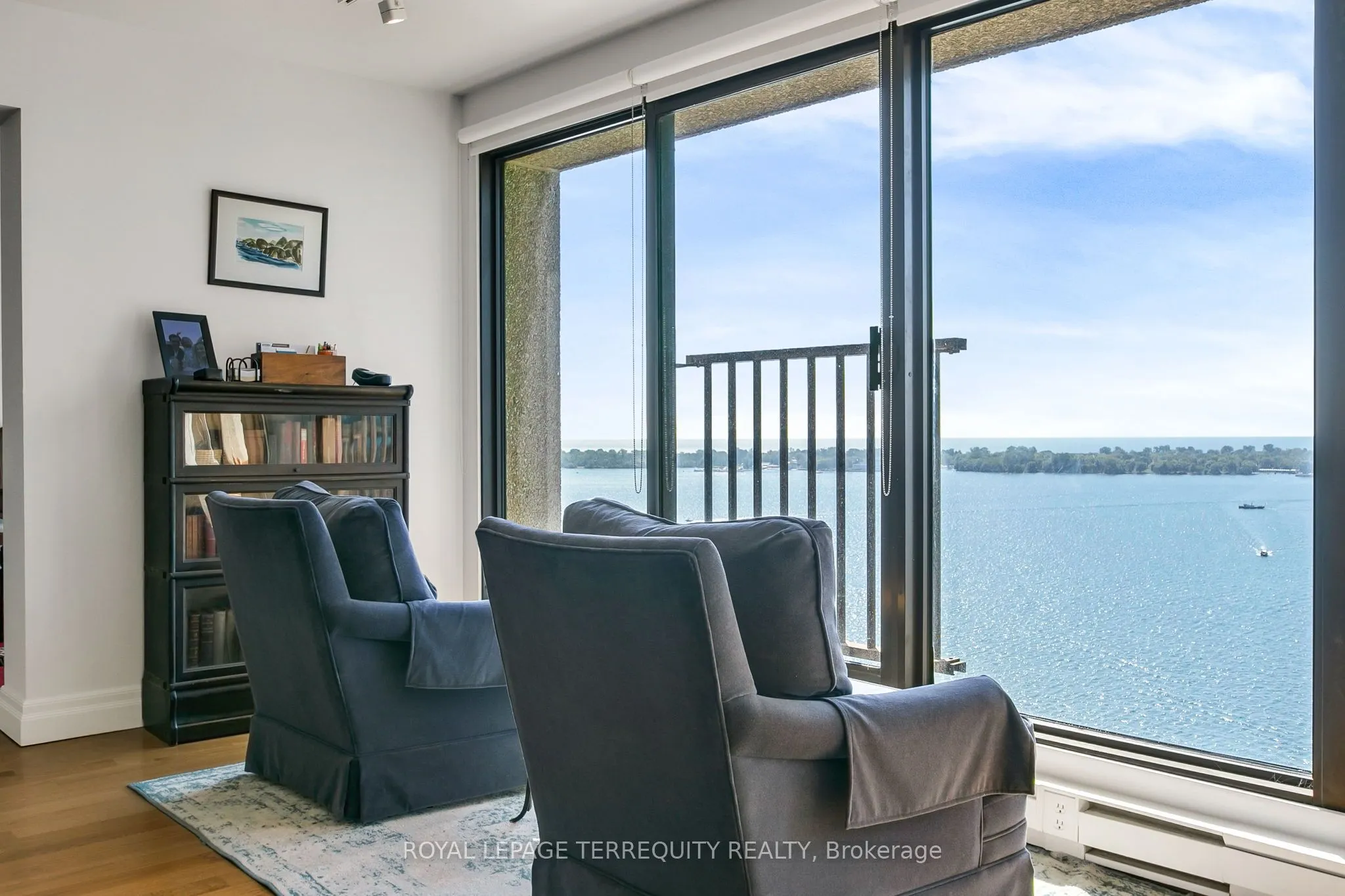 55 Harbour Square, #2311