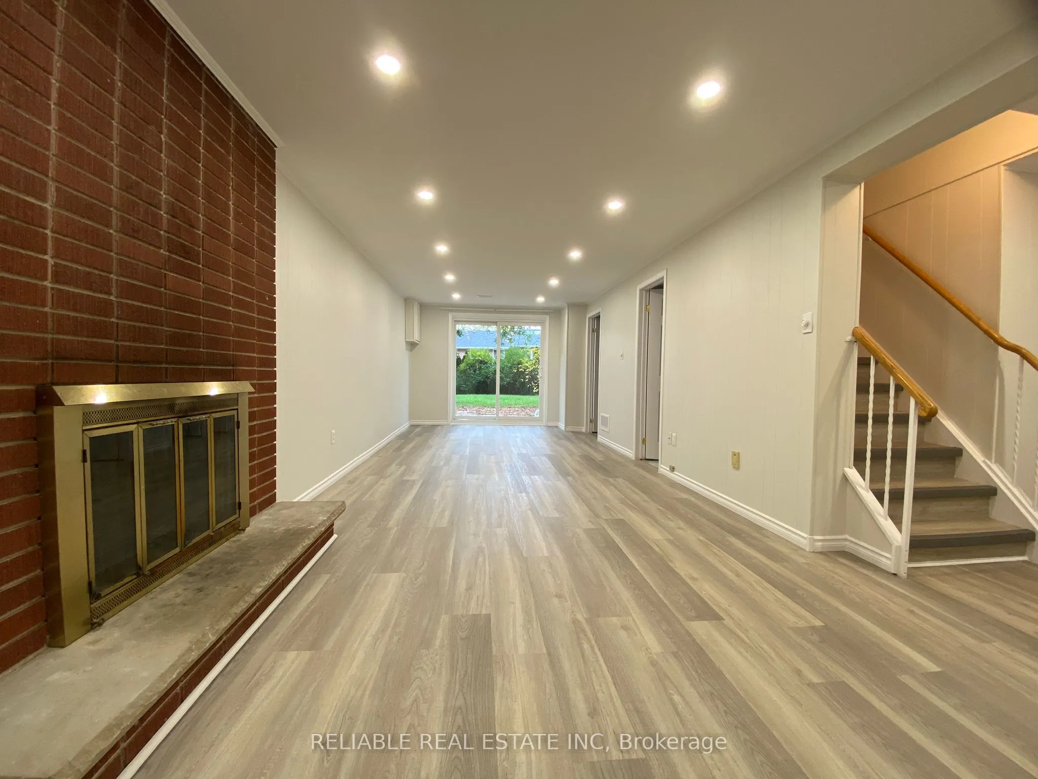 55 Silkwood Crescent