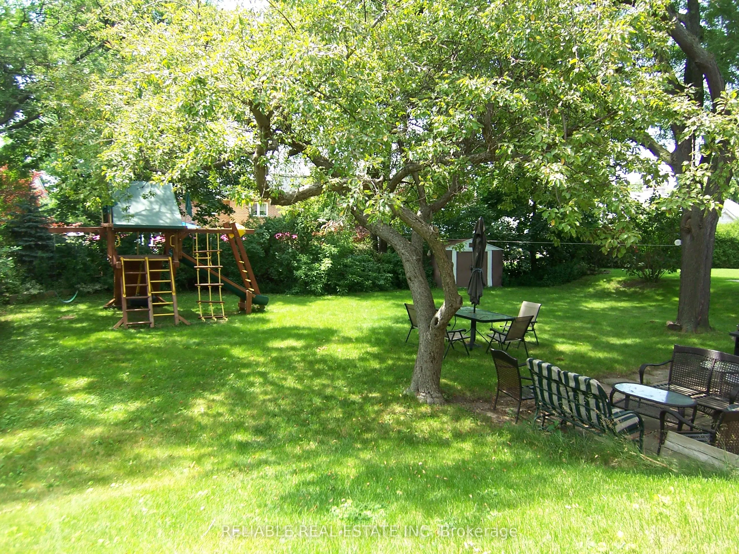 55 Silkwood Crescent