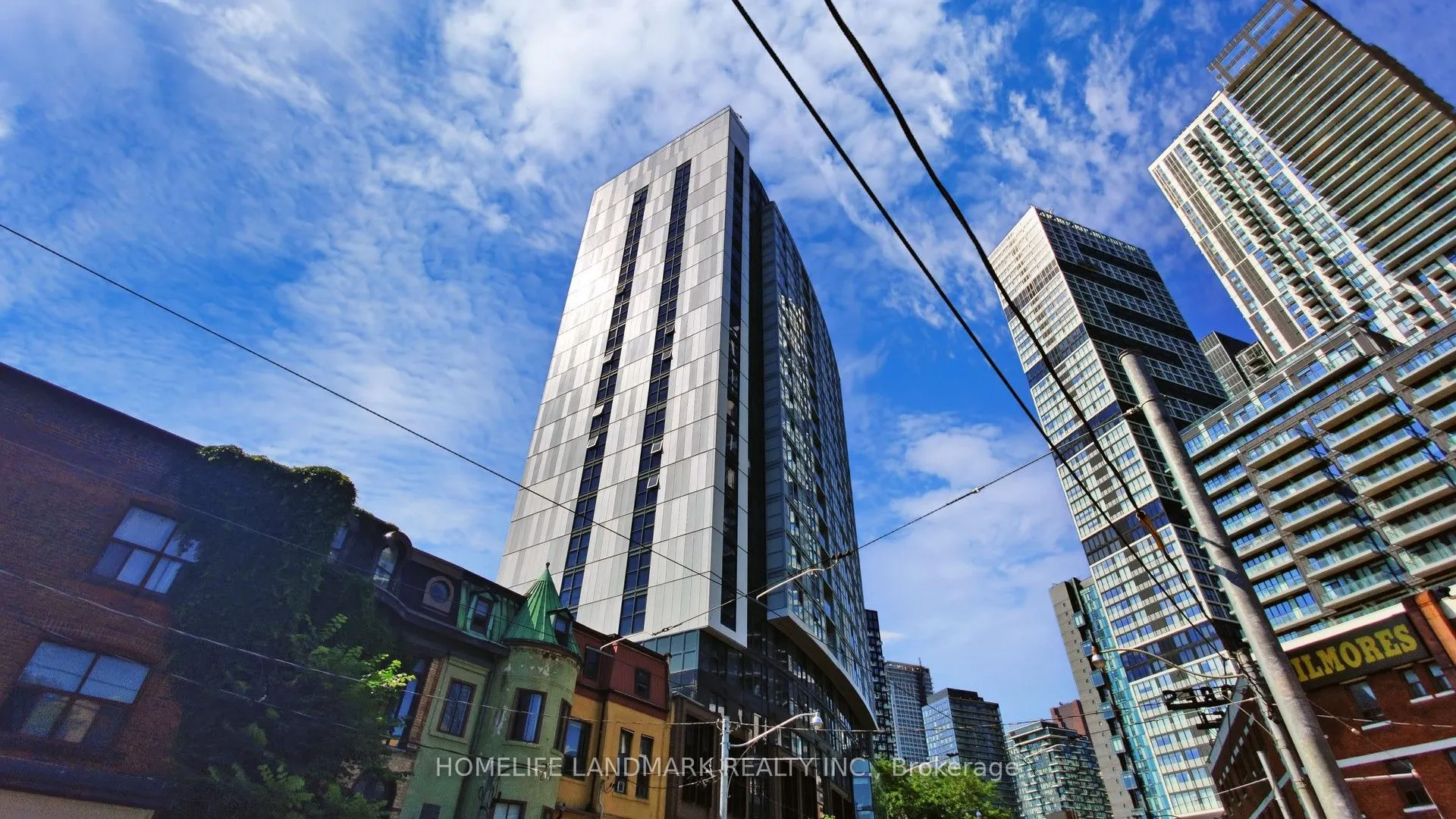 219 Dundas Street E, #609