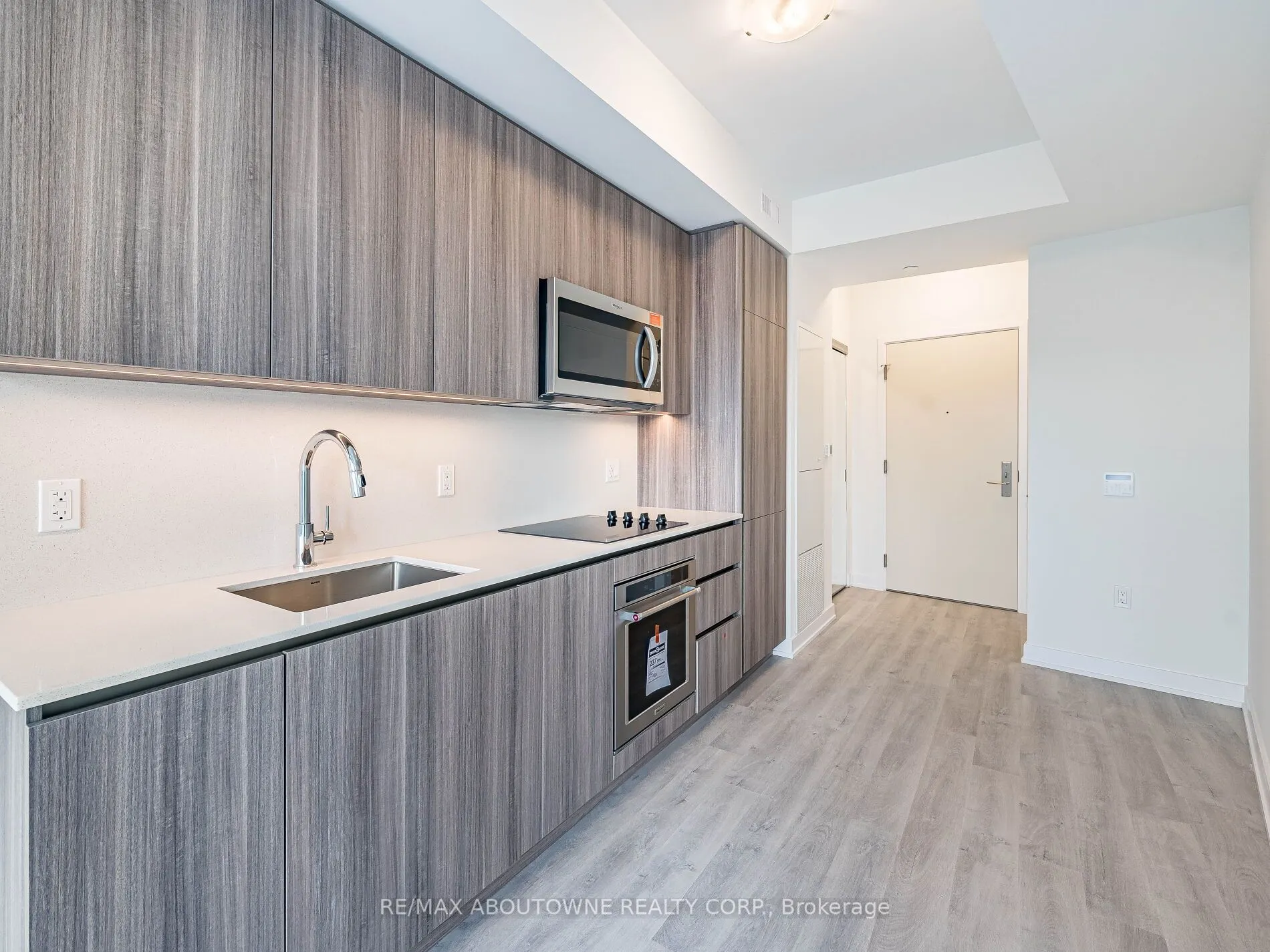 15 Richardson Street, #1507