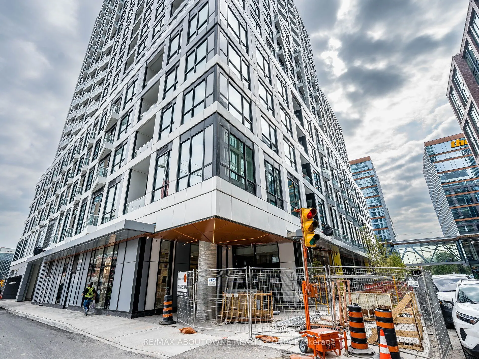 15 Richardson Street, #1507