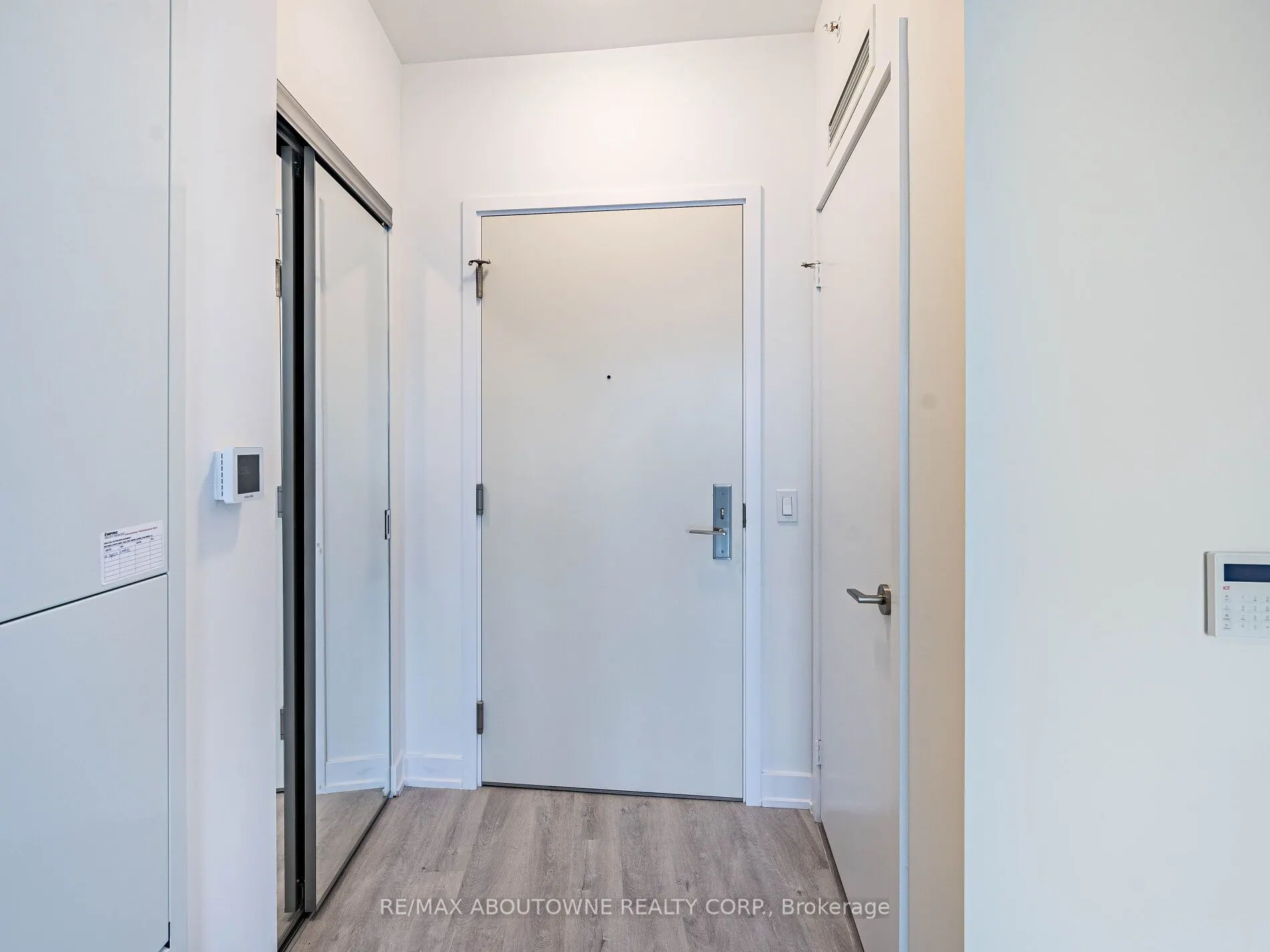15 Richardson Street, #1507