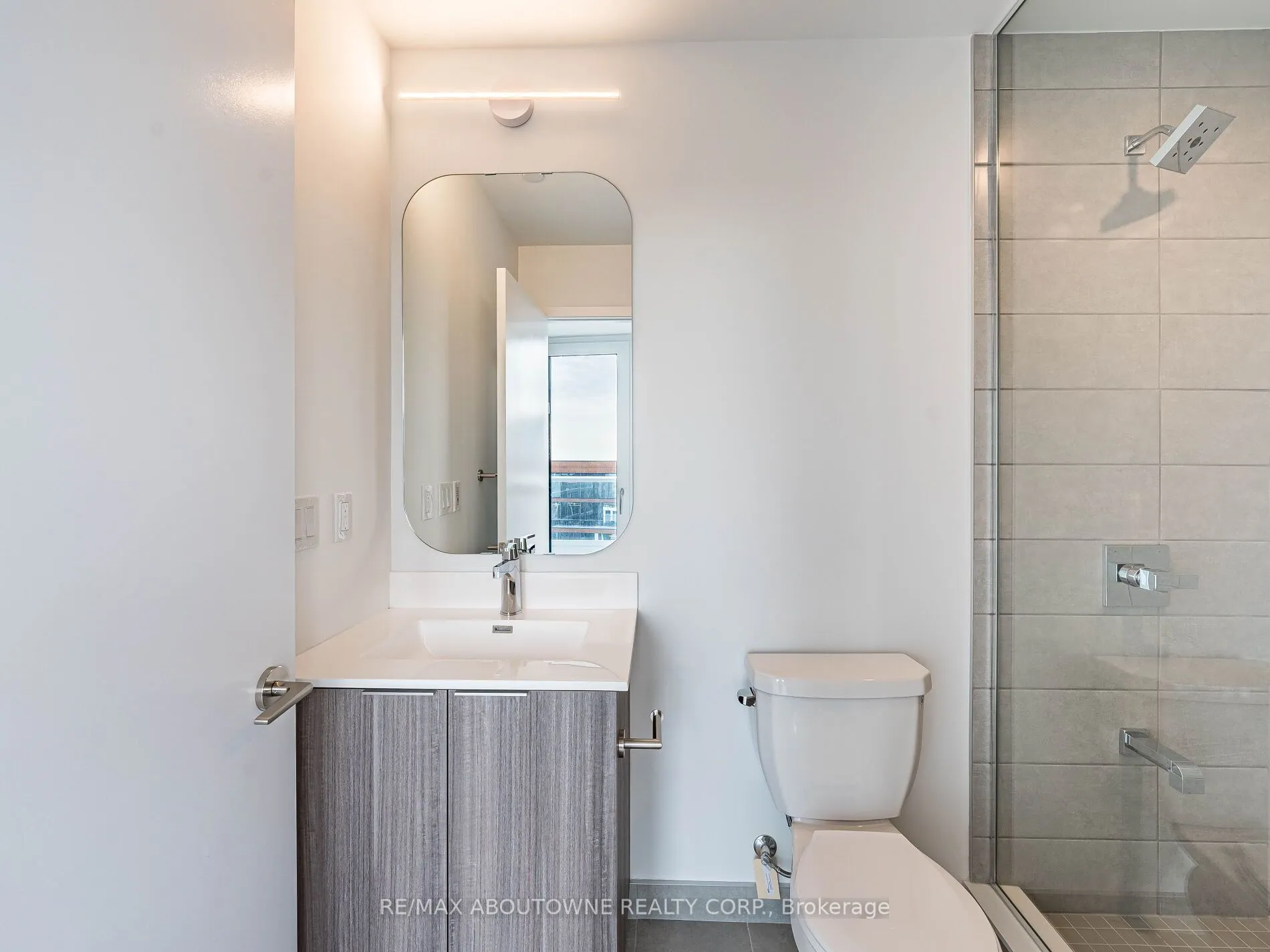 15 Richardson Street, #1507