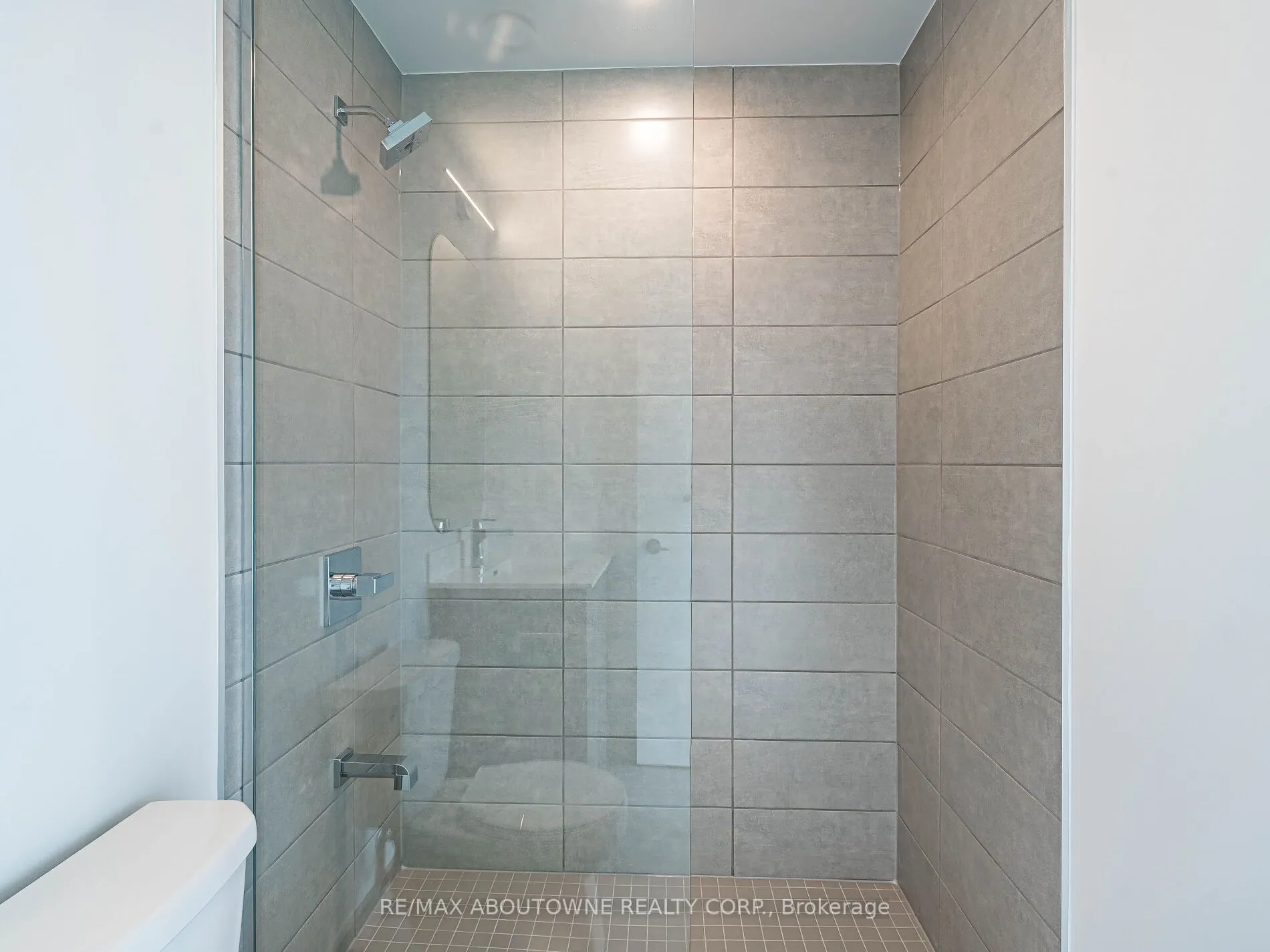 15 Richardson Street, #1507
