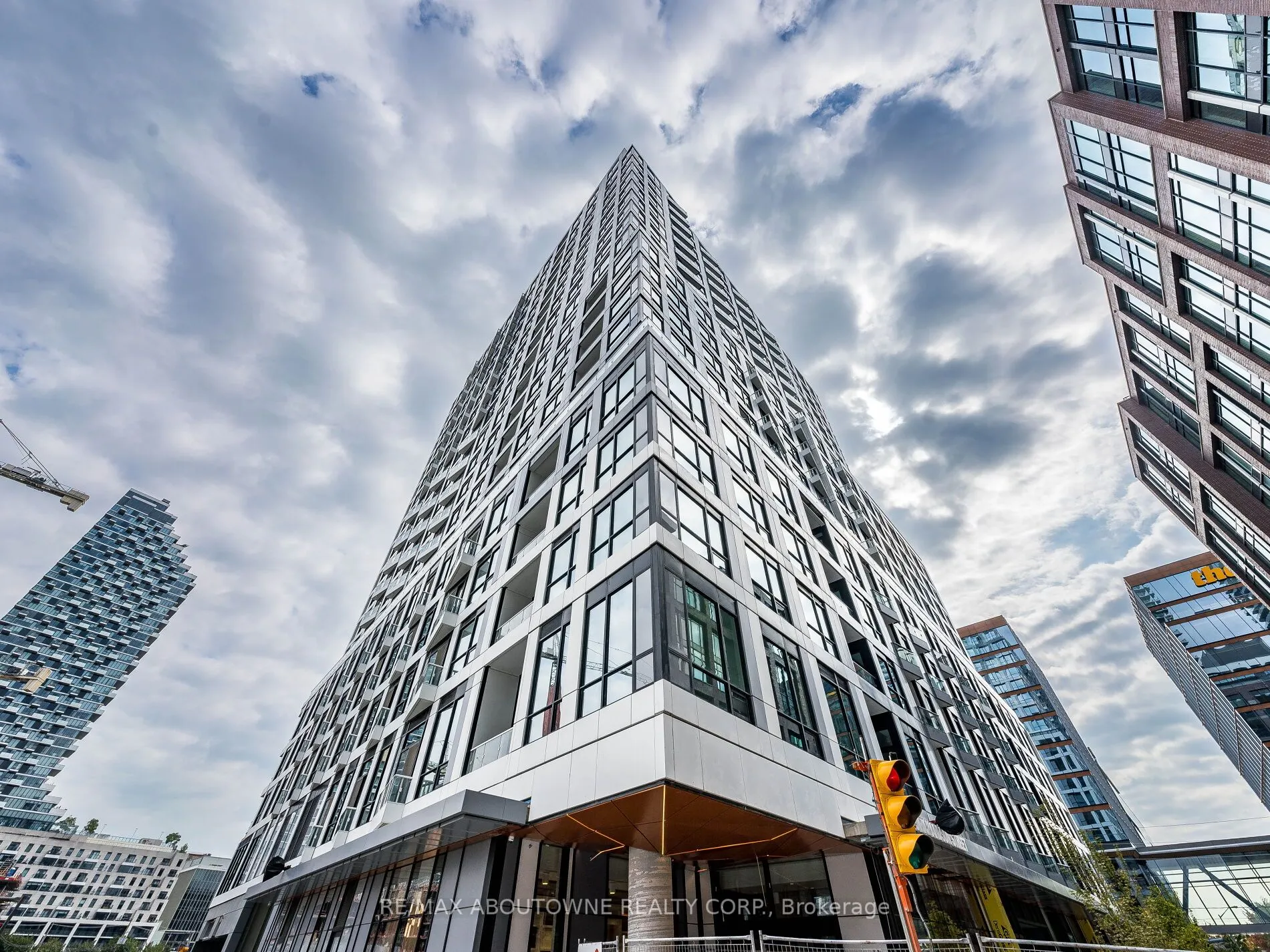 15 Richardson Street, #1507