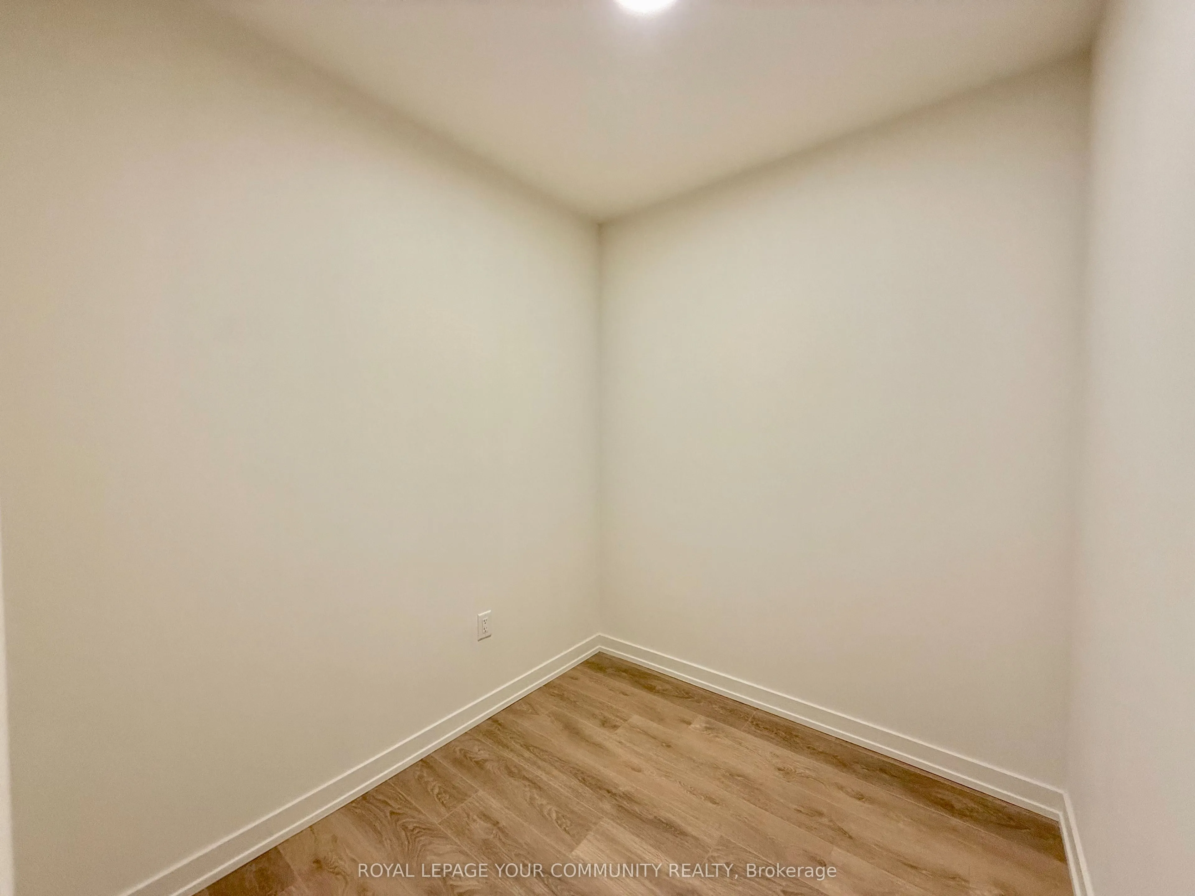181 Sterling Road, #UPH 07
