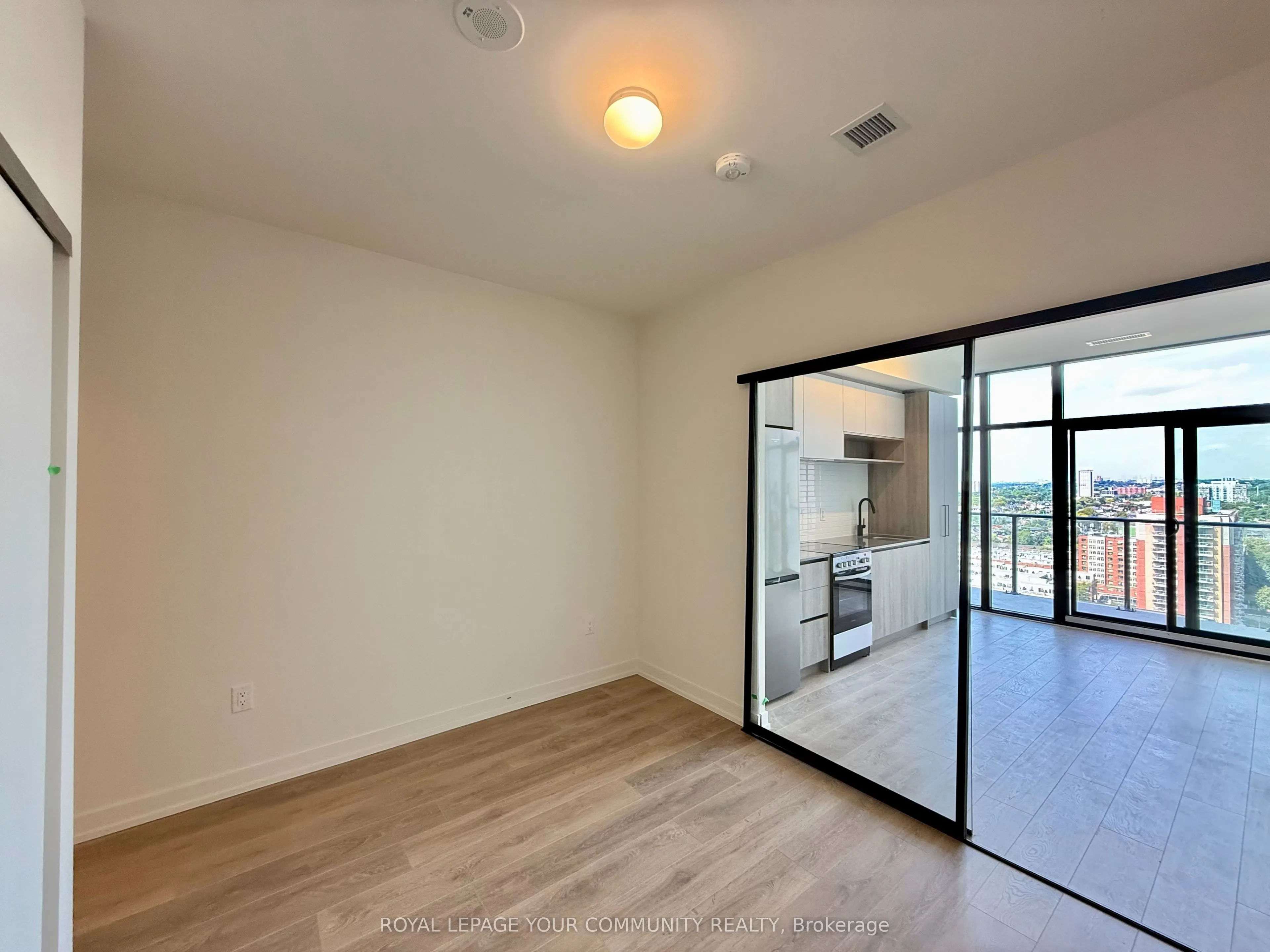 181 Sterling Road, #UPH 07