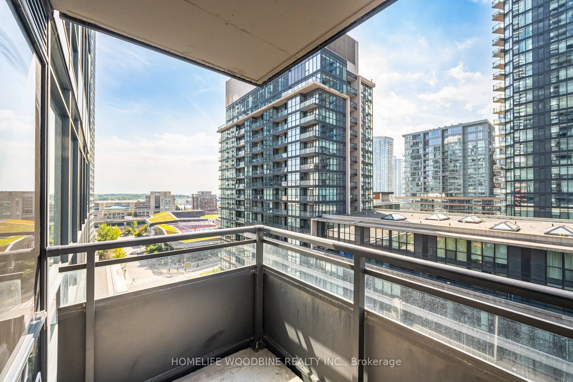 25 Telegram Mews, #1110