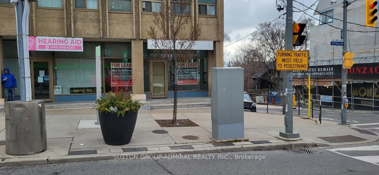 845 St Clair Avenue W, #204B