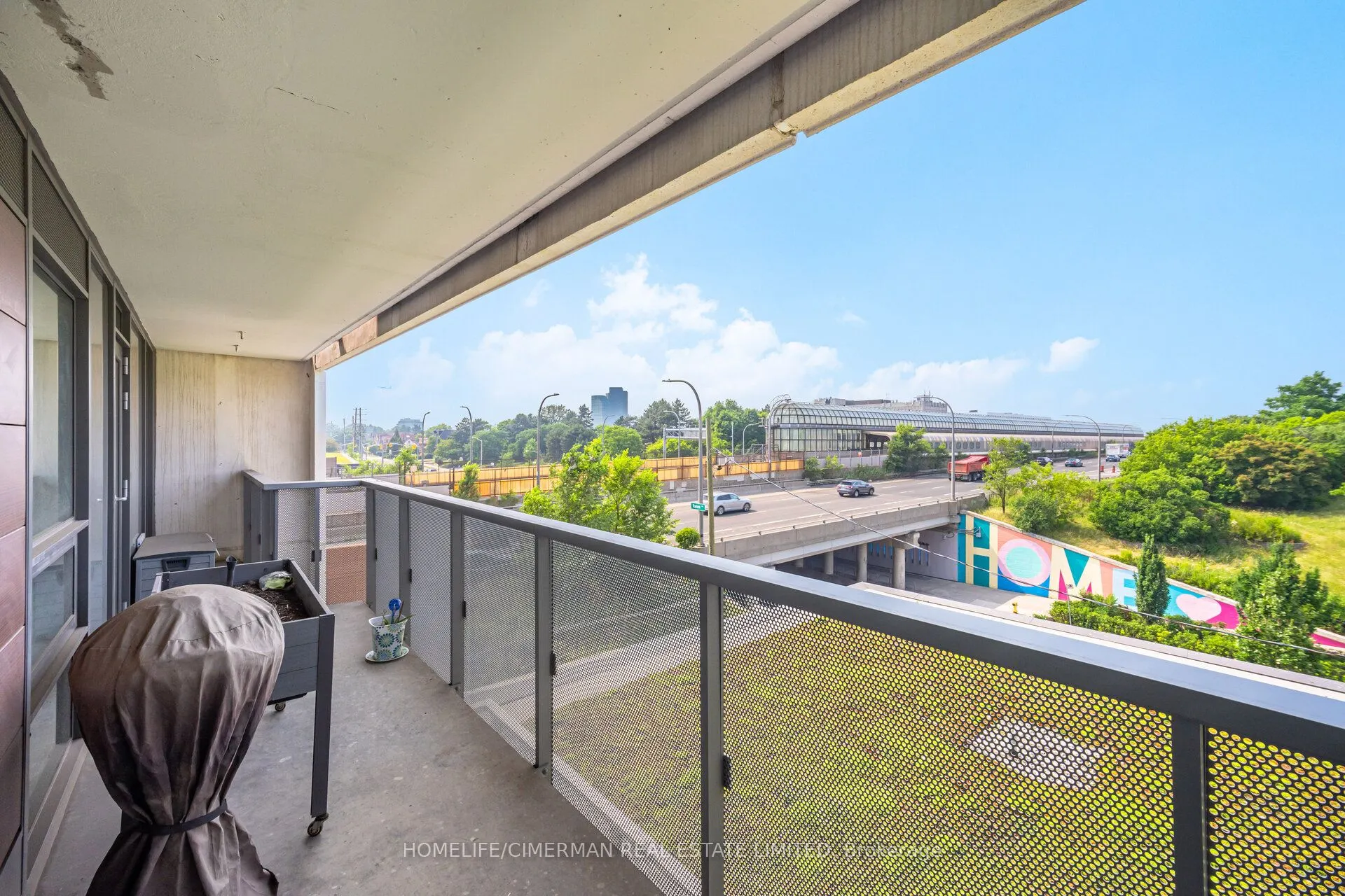 120 Varna Drive, #405
