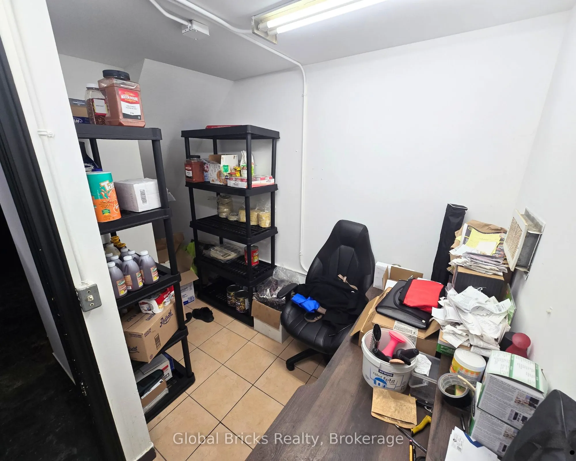 1128 Queen Street