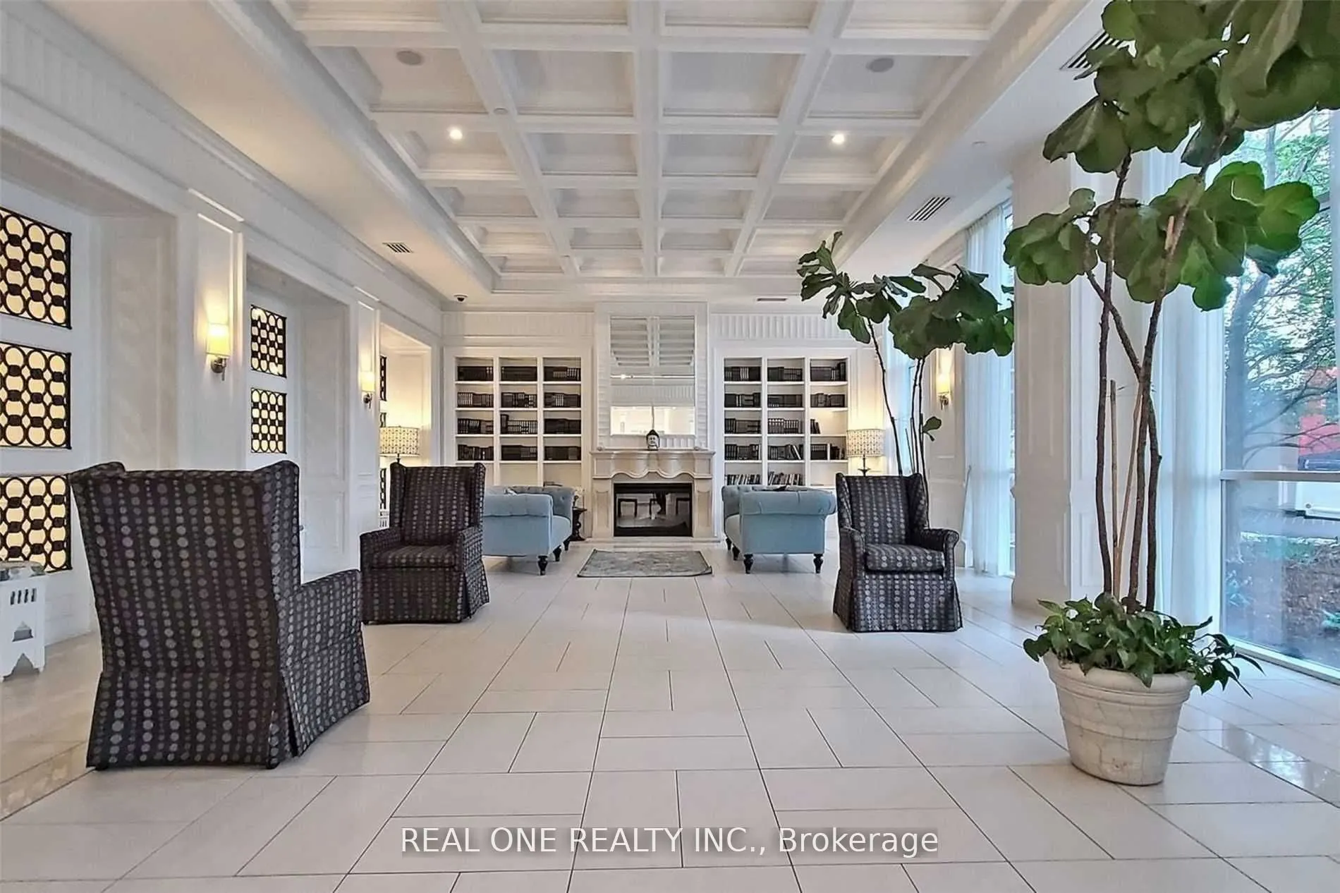 25 Greenview Avenue, #1424