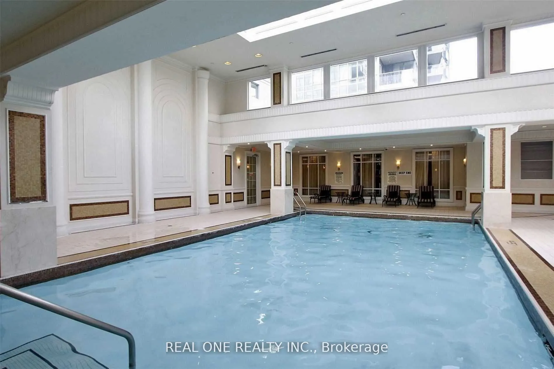 25 Greenview Avenue, #1424