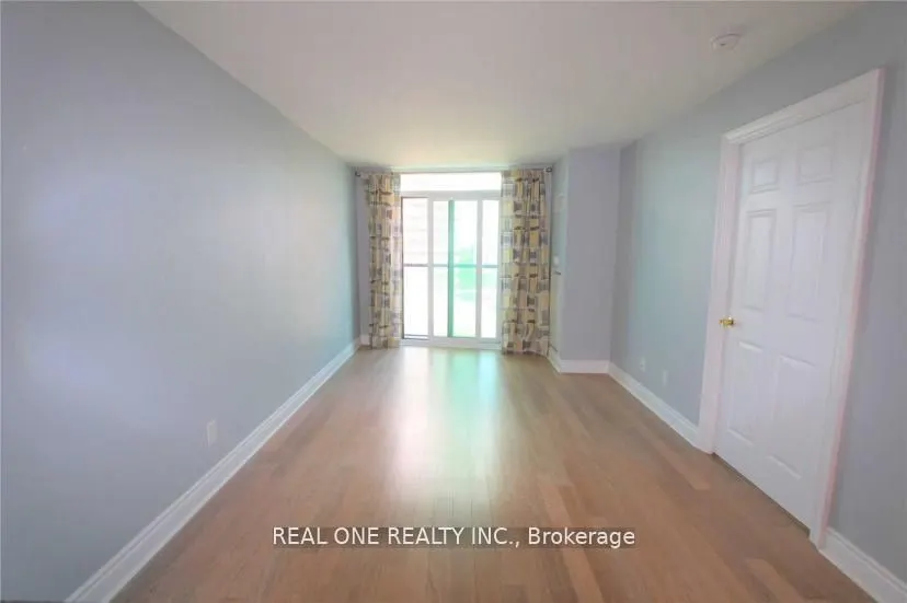 25 Greenview Avenue, #1424