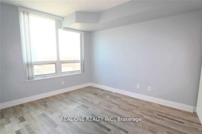 25 Greenview Avenue, #1424
