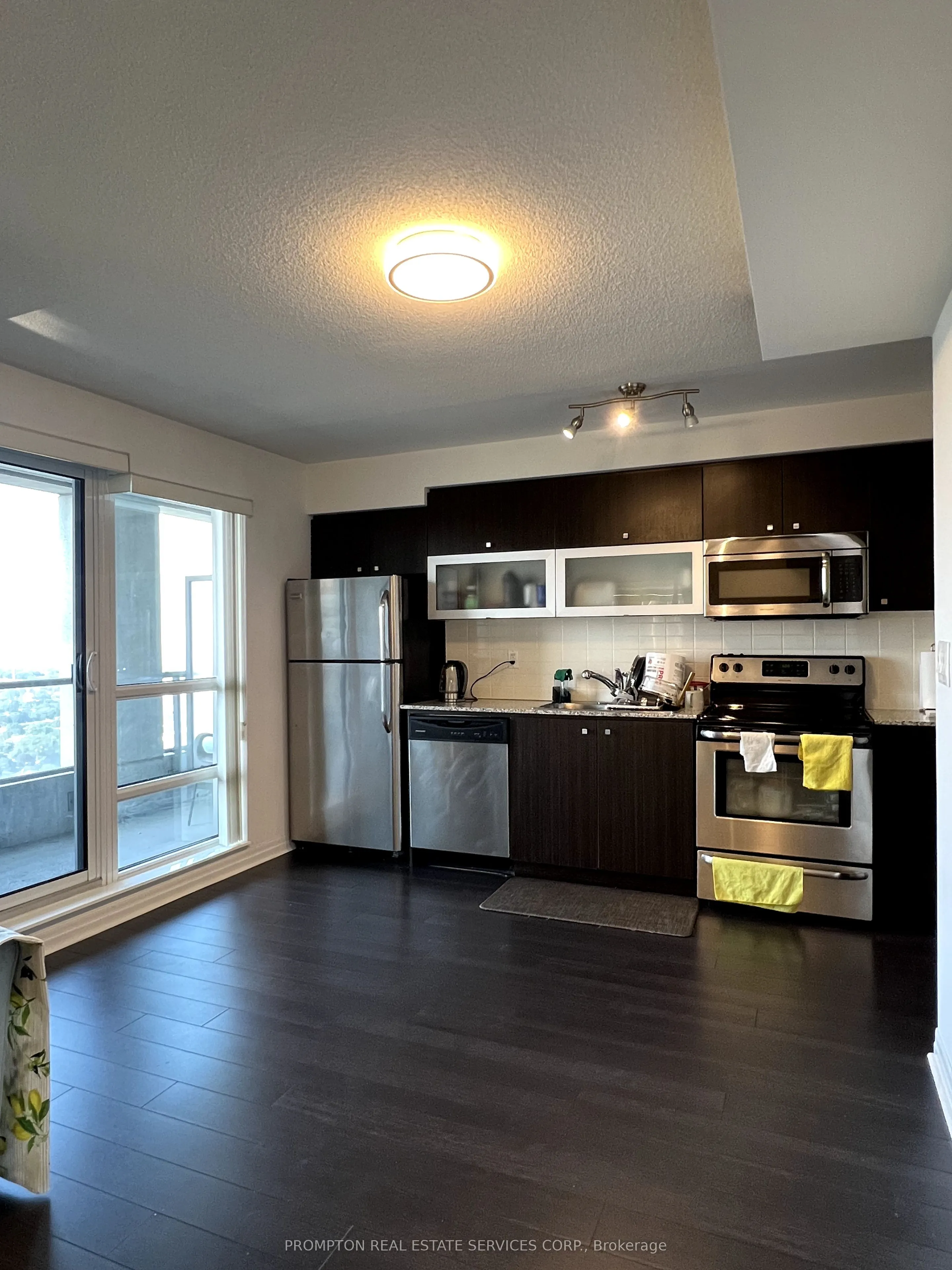 2015 Sheppard Avenue E, #3204