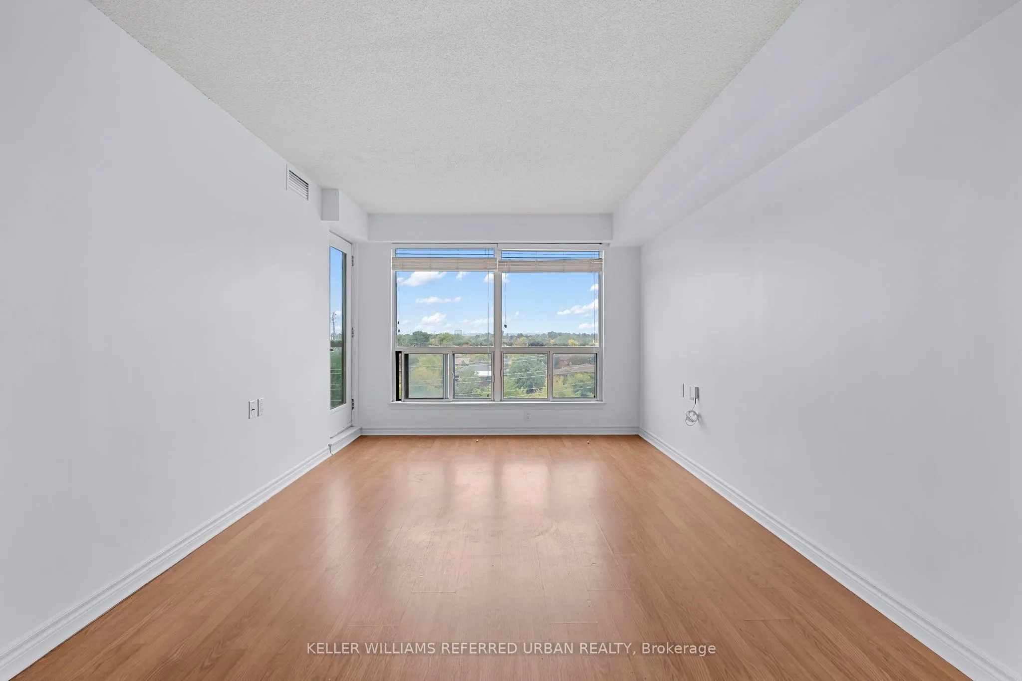 935 Sheppard Avenue W, #608
