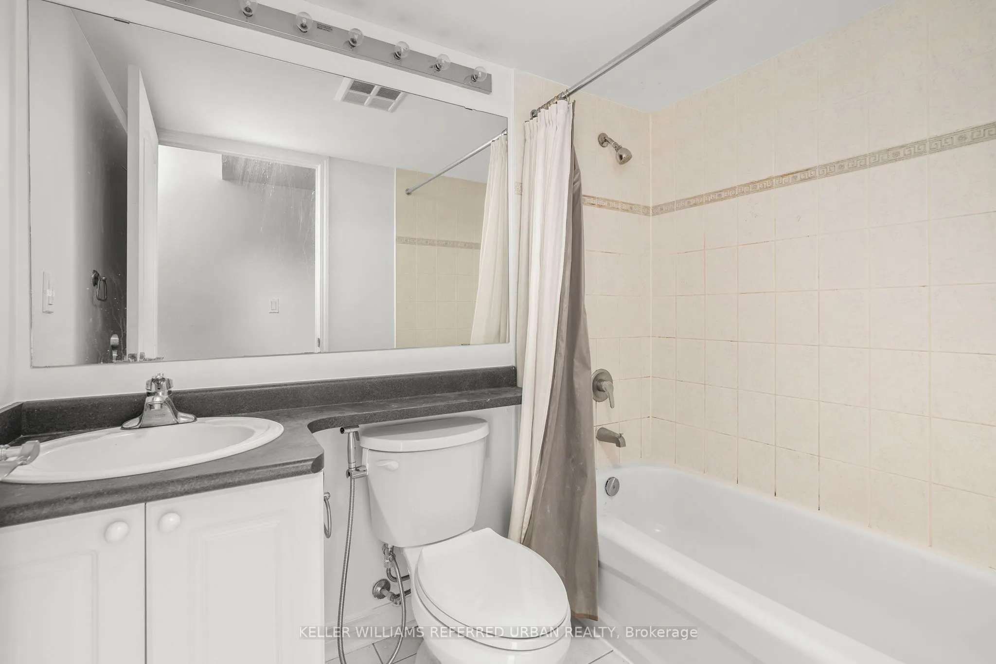 935 Sheppard Avenue W, #608