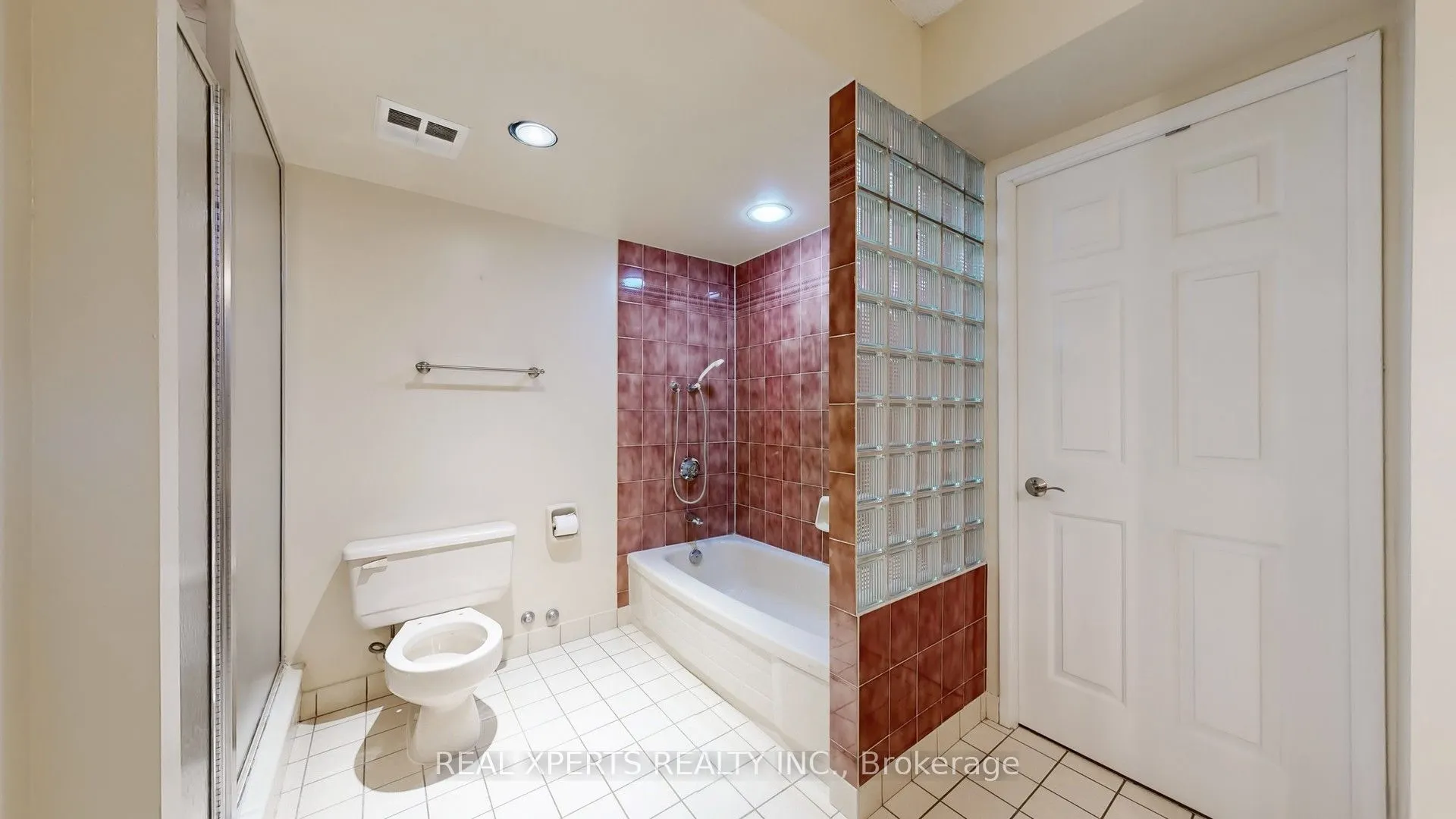 5444 Yonge Street, #1609