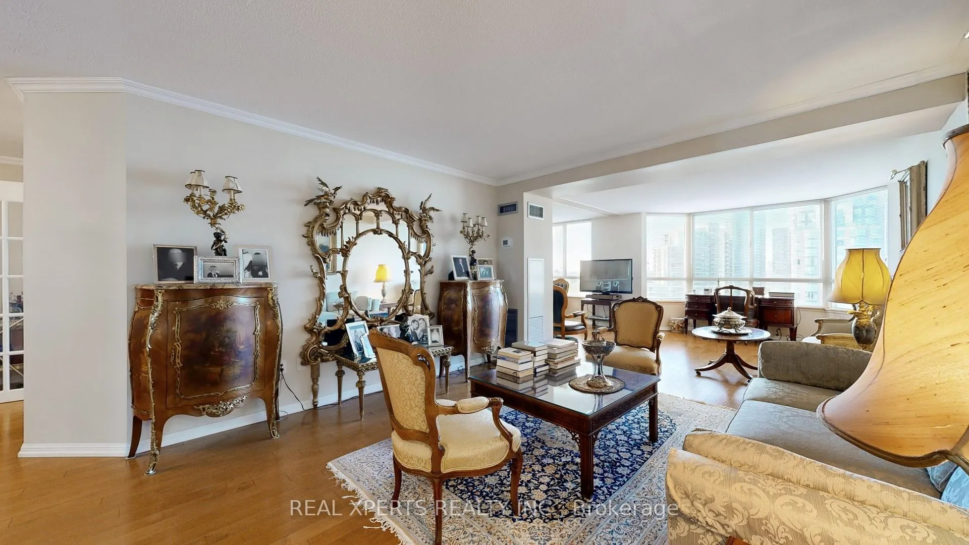 5444 Yonge Street, #1609
