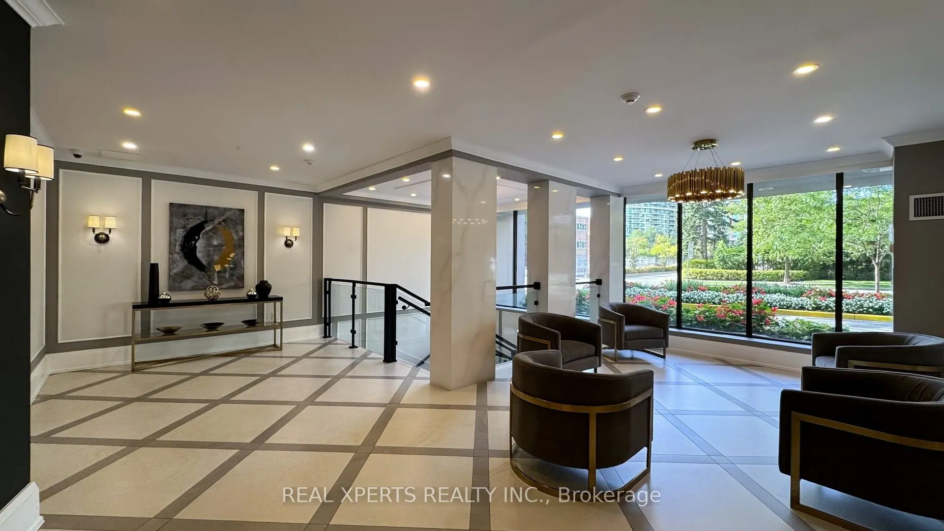 5444 Yonge Street, #1609