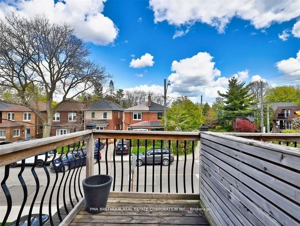 4 Belle Ayre Boulevard