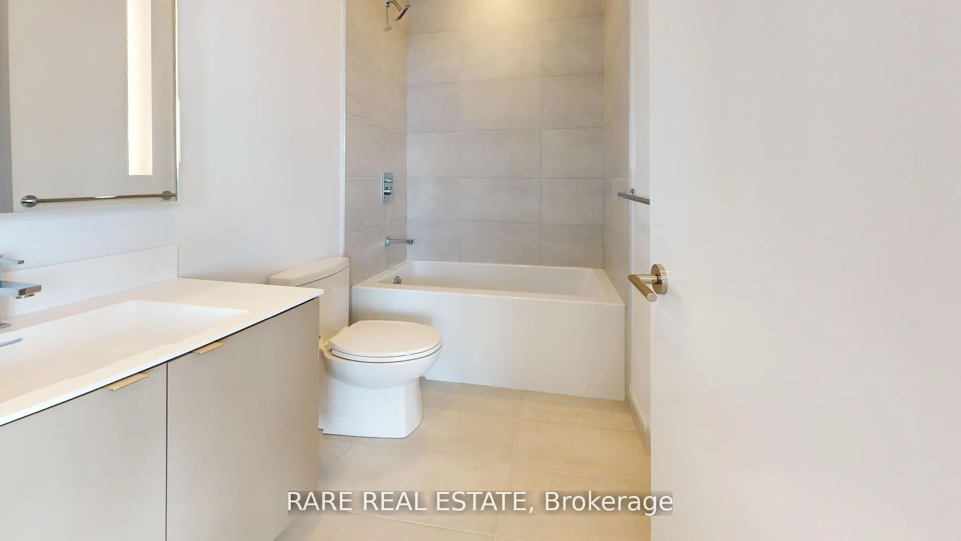 500 Dupont Street, #417