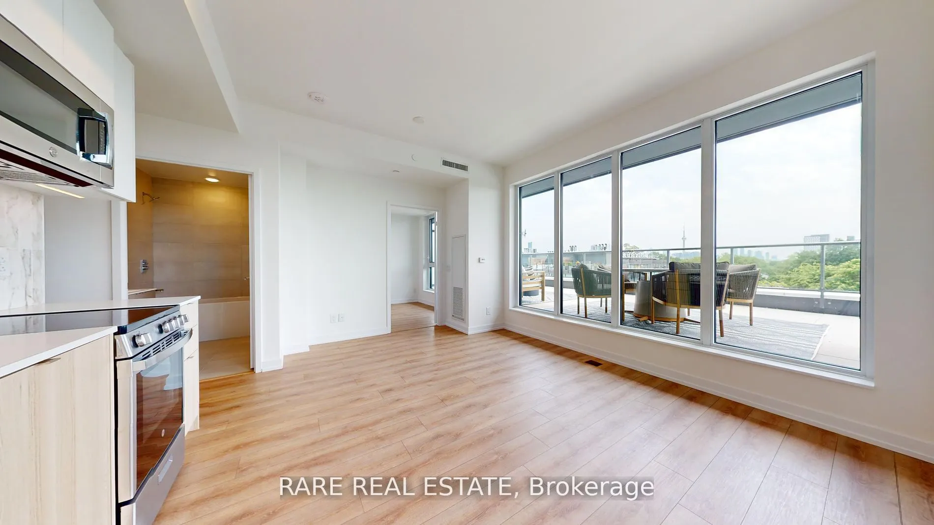 500 Dupont Street, #417