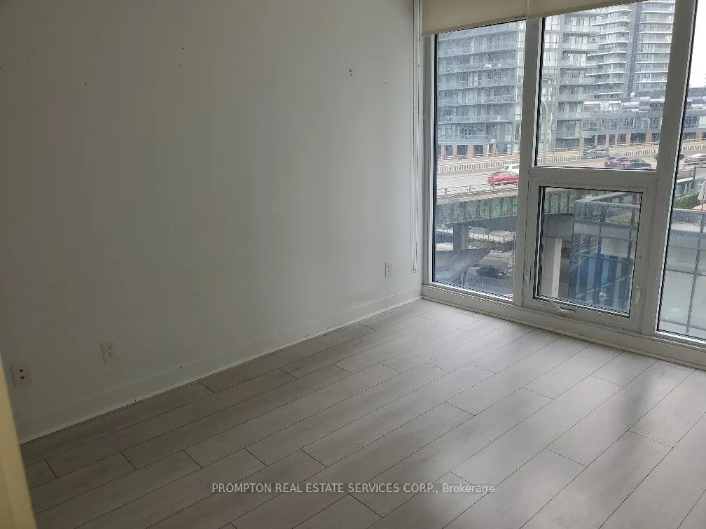 70 Queens Wharf Road, #706