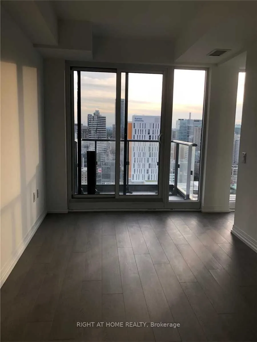 251 Jarvis Street E, #1925
