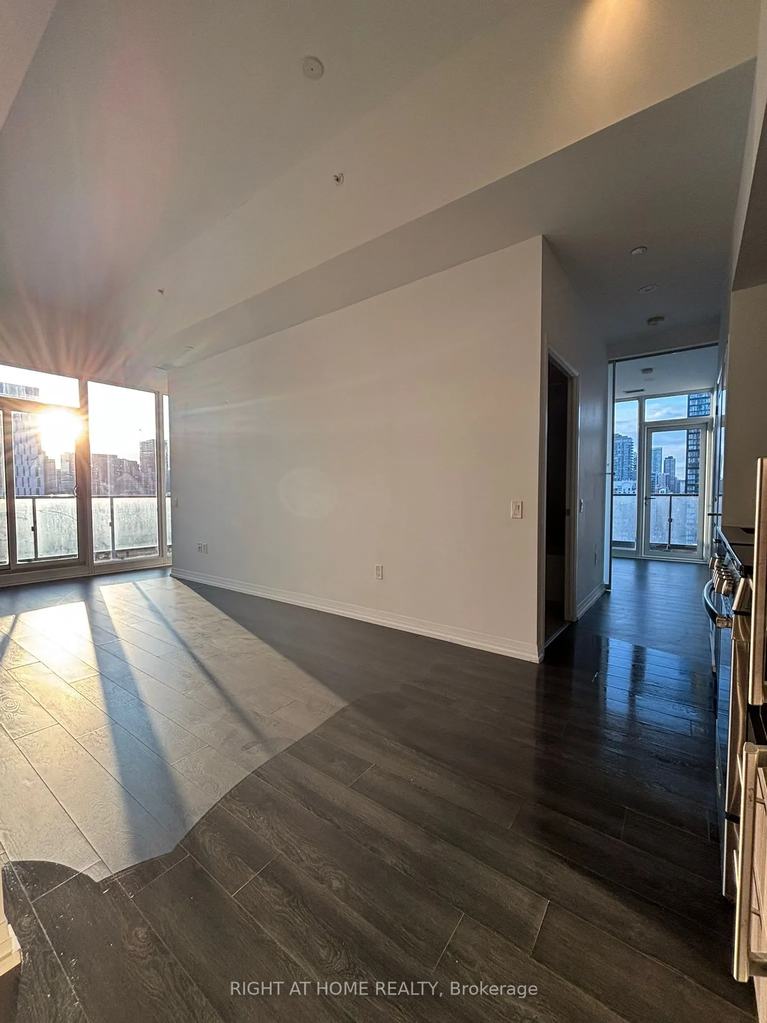 251 Jarvis Street E, #1925