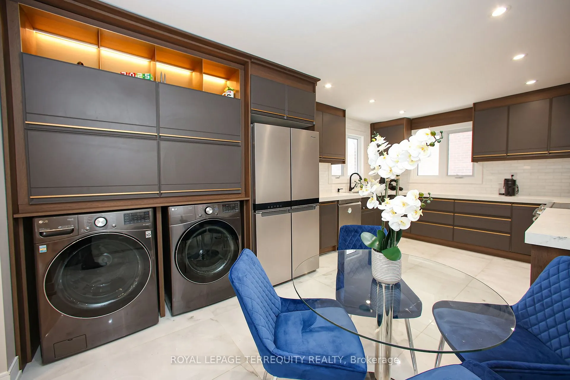 66 Moore Park Avenue, #Upper