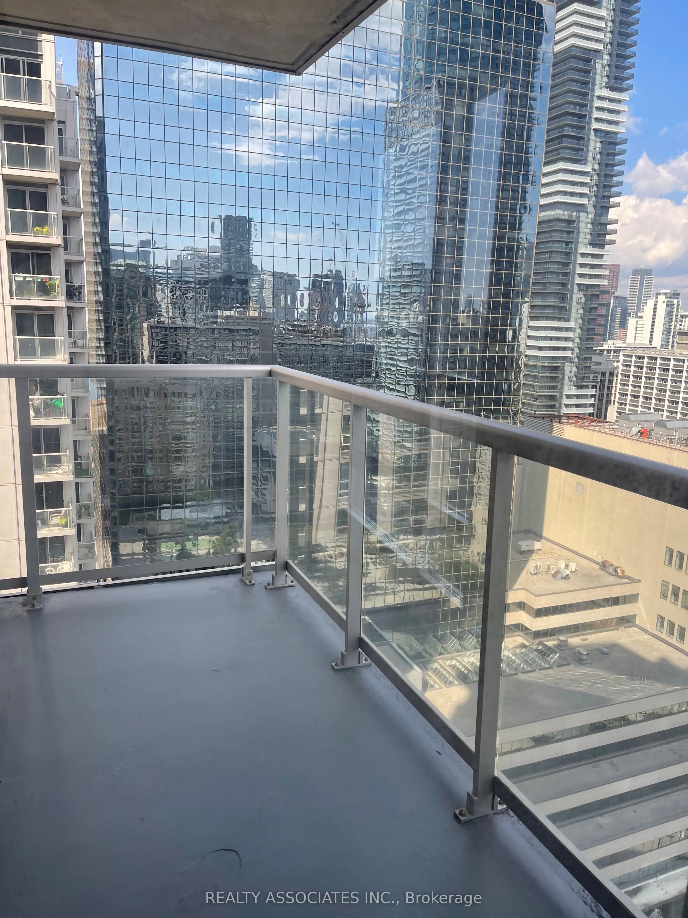 761 Bay Street, #2702