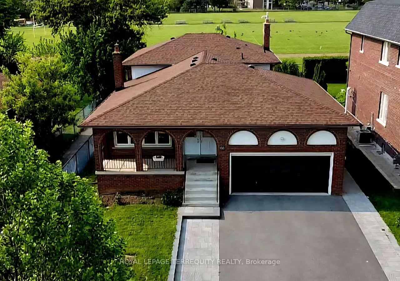 66 Moore Park Avenue, #Upper
