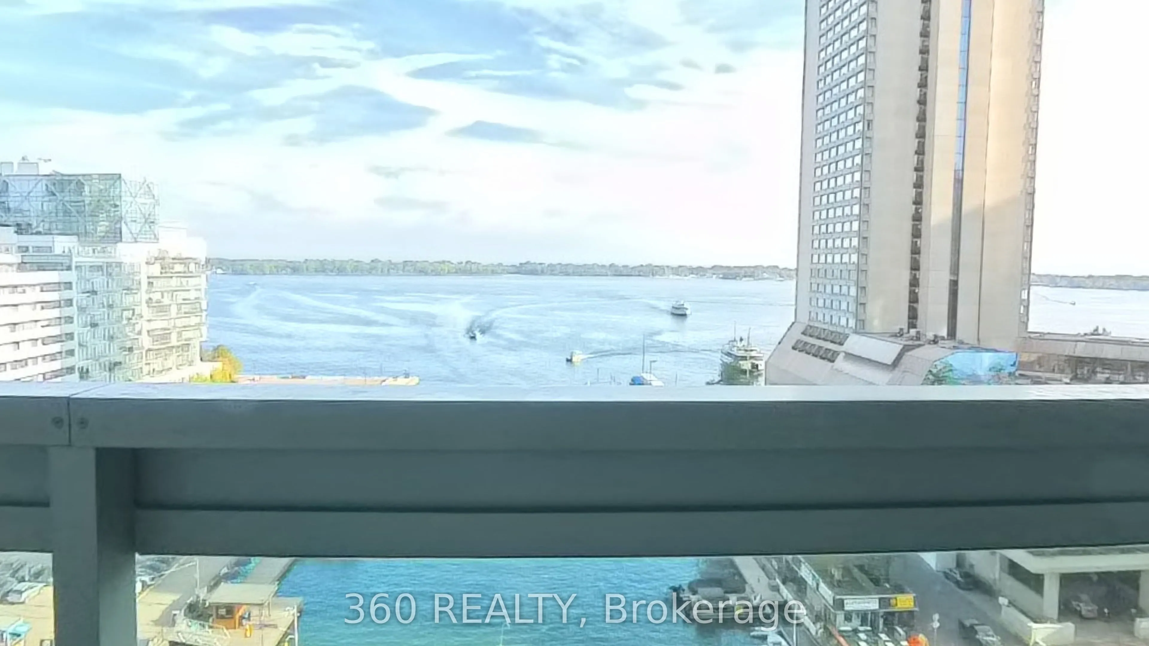 10 Yonge Street, #1211