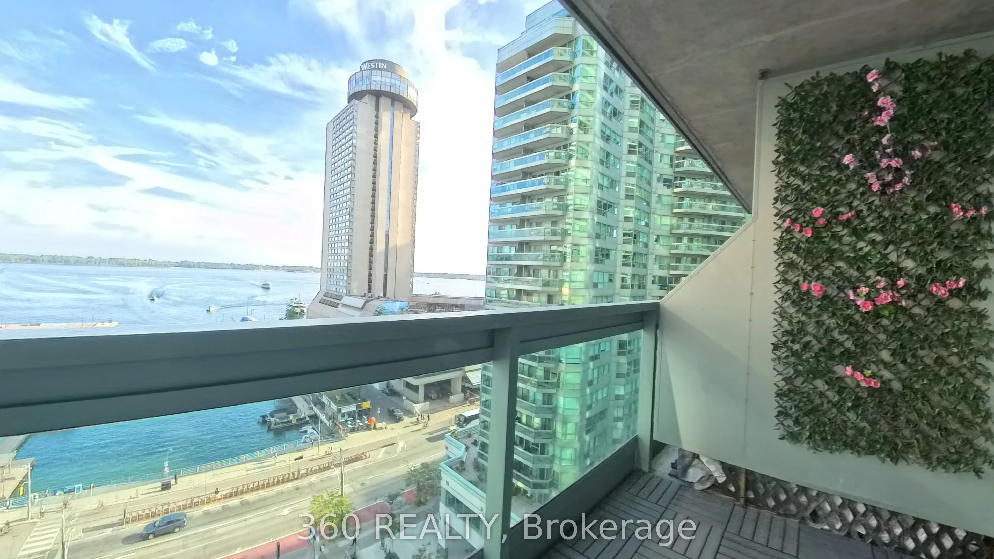 10 Yonge Street, #1211