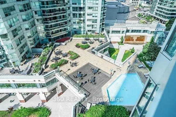10 Yonge Street, #1211