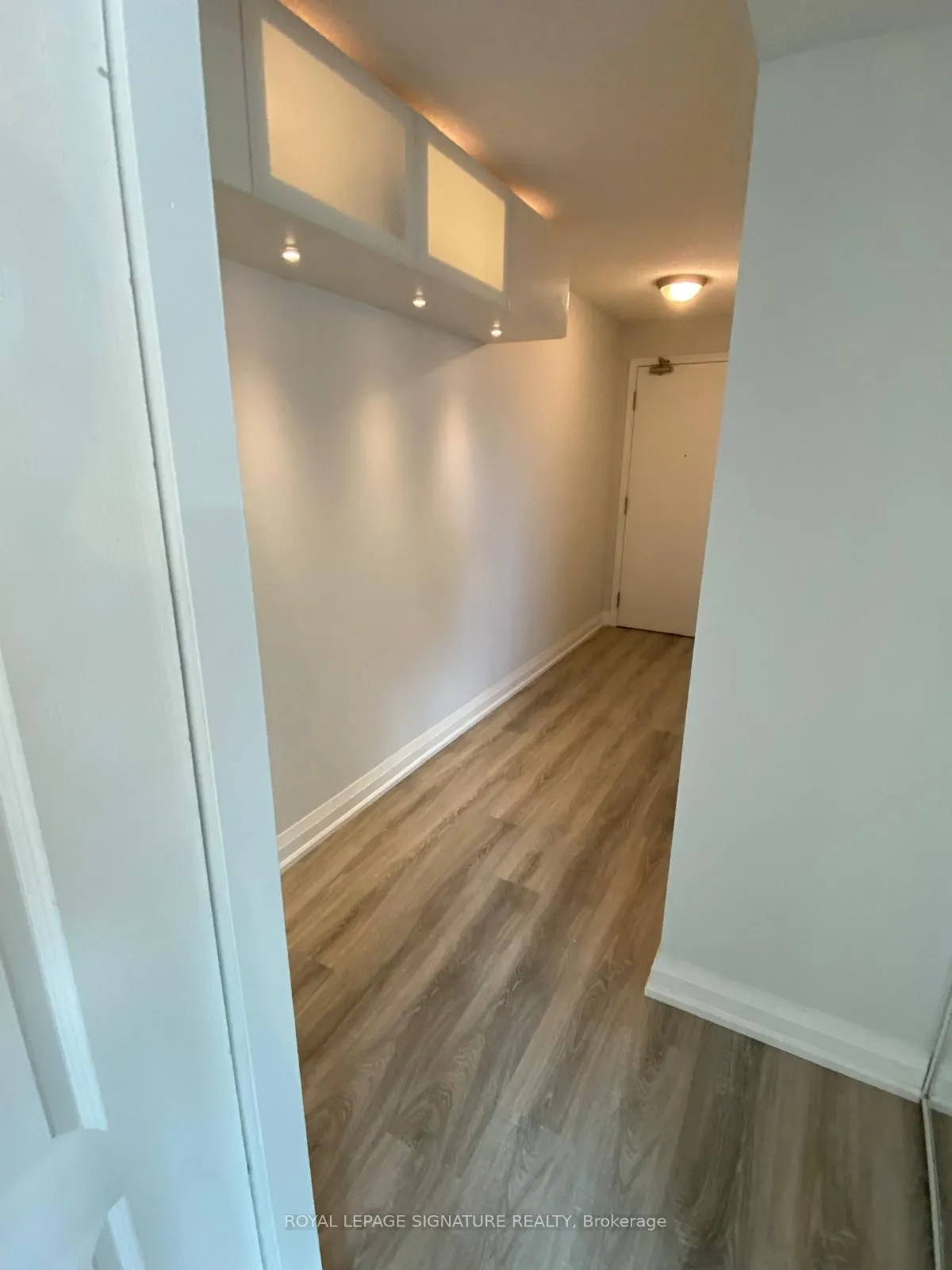 17 Barberry Place, #1914