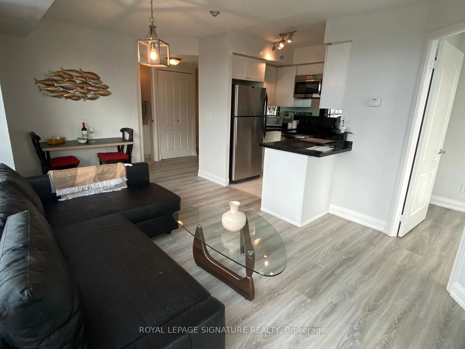17 Barberry Place, #1914