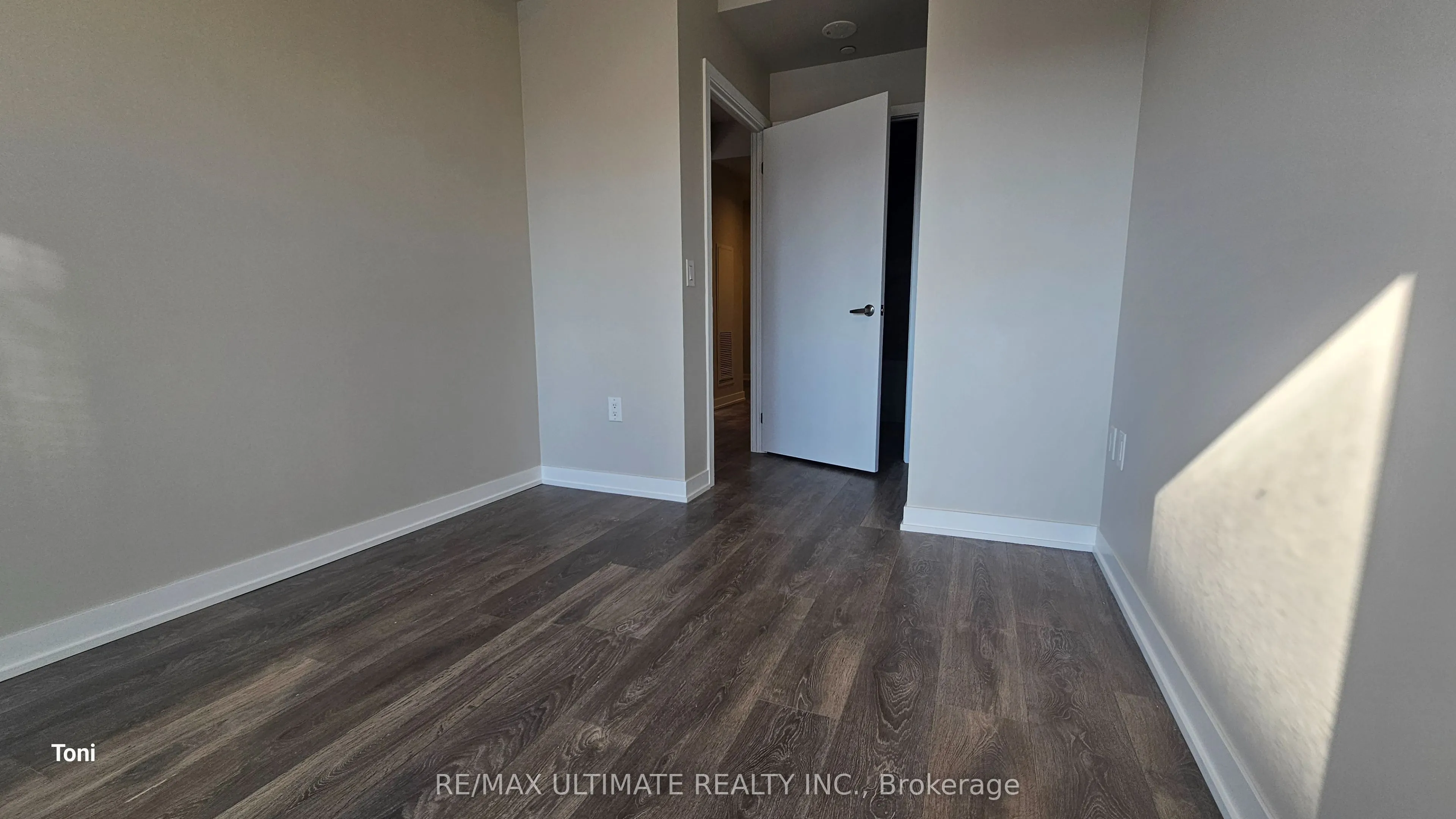 20 Richardson Street, #603